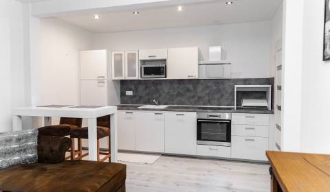 Sale One bedroom apartment, One bedroom apartment, Kozmonautická, Brat
