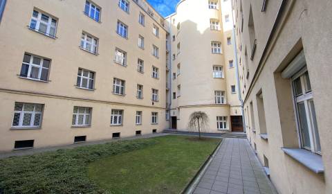 Sale Three bedroom apartment, Three bedroom apartment, Dostojevského r