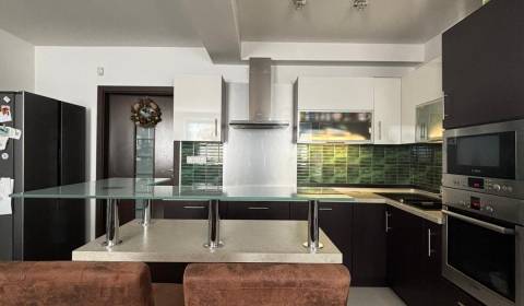 Rent Two bedroom apartment, Two bedroom apartment, Bratislava - Ružino