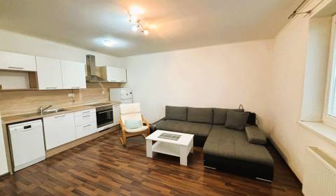 Rent One bedroom apartment, One bedroom apartment, Dunajská Streda, Sl
