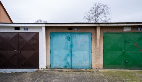 Sale Garage, Garage, Inovecká, Trenčín, Slovakia