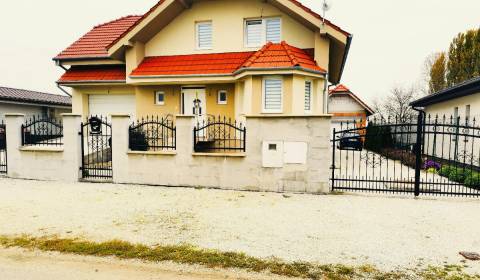 Modern Family Home in Tranquil Ratkovce, Near Trnava