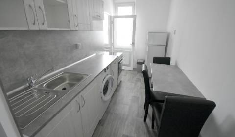 Rent Two bedroom apartment, Two bedroom apartment, Radarová, Bratislav