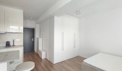 Rent Single studio, Single studio, V. Predmerského, Trenčín, Slovakia