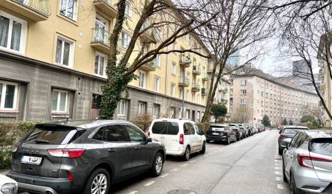 Rent One bedroom apartment, One bedroom apartment, Björnsonova, Bratis