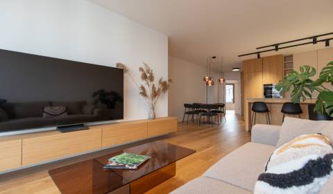 METROPOLITAN│Brand-new 2-bedroom in ZWIRN 3