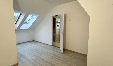 Rent Single studio, Single studio, Topoľčany, Slovakia