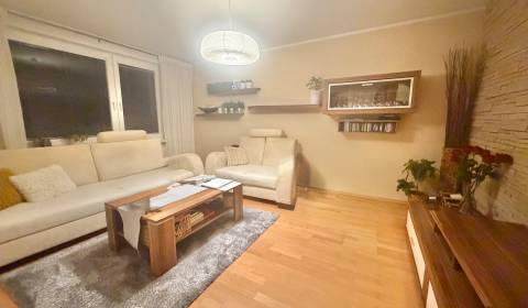 Sale Three bedroom apartment, Three bedroom apartment, M. R. Štefánika