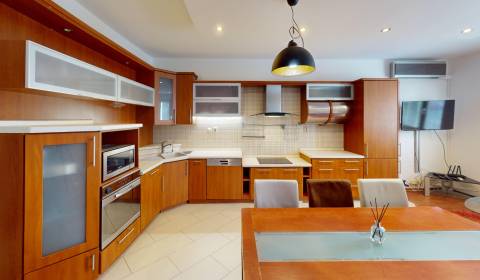 Sale Two bedroom apartment, Two bedroom apartment, Hemerkova, Košice -