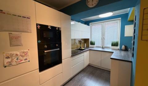 Rent Two bedroom apartment, Two bedroom apartment, Moyzesova, Pezinok,