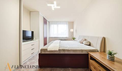 Sale Two bedroom apartment, Two bedroom apartment, Hlavná, Galanta, Sl