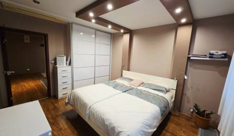 Sale Two bedroom apartment, Two bedroom apartment, Pod Párovcami, Pieš