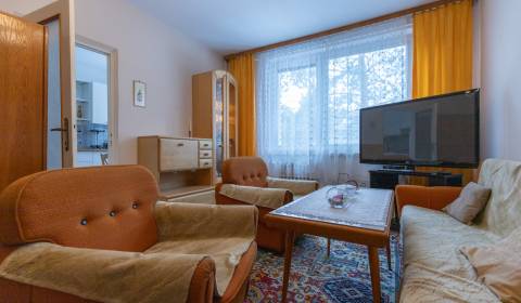 Furnished 1-bedroom, Karlova Ves