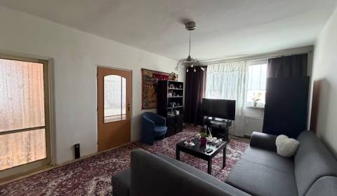 Sale Two bedroom apartment, Two bedroom apartment, Nové Zámky, Nové Zá