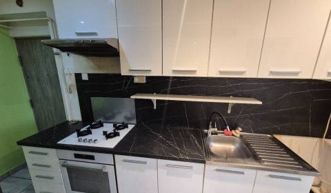 Sale Two bedroom apartment, Two bedroom apartment, Priateľstva, Komárn