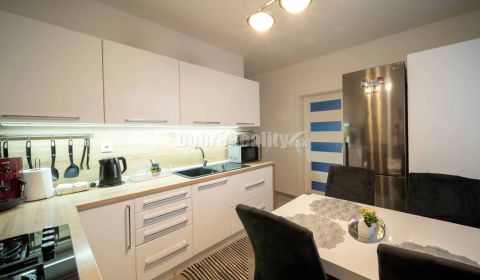 Sale Three bedroom apartment, Three bedroom apartment, Piešťany, Slova