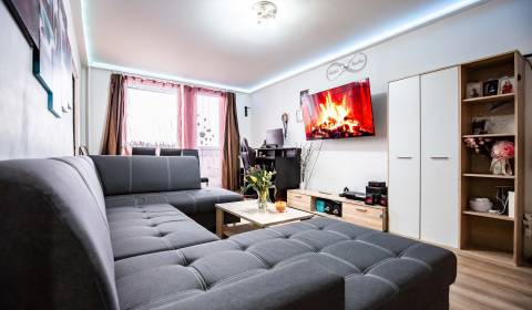 Sale Two bedroom apartment, Two bedroom apartment, Andreja Kubinu, Trn