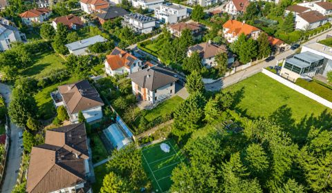 Sale Family house, Family house, Pod lesom, Bratislava - Karlova Ves, 