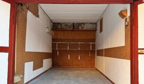 Sale Garage, Garage, Bebravská, Bratislava - Vrakuňa, Slovakia