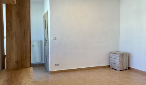 Sale Studio, Studio, Krížna, Bratislava - Staré Mesto, Slovakia