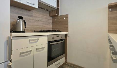 Rent One bedroom apartment, One bedroom apartment, Kežmarská, Košice -