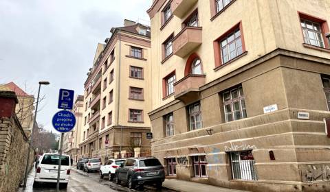 Rent Two bedroom apartment, Two bedroom apartment, Zochova, Bratislava