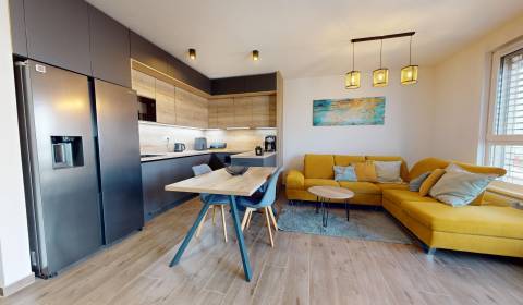 Sale Two bedroom apartment, Two bedroom apartment, Odevná, Trenčín, Sl