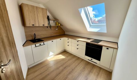 Rent Two bedroom apartment, Two bedroom apartment, Štefánikova, Senica
