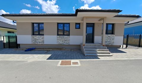 Sale Family house, Family house, Veľký Lapáš, Nitra, Slovakia