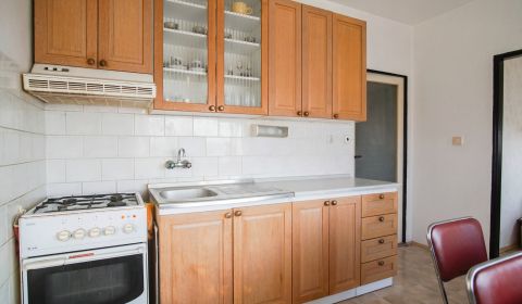 Sale Three bedroom apartment, Three bedroom apartment, Nové Zámky, Slo
