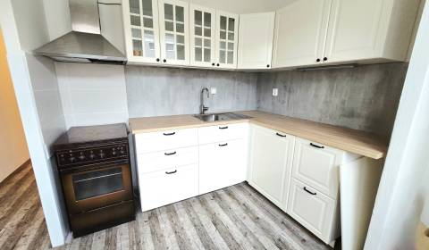 Rent Two bedroom apartment, Two bedroom apartment, Estónska, Bratislav