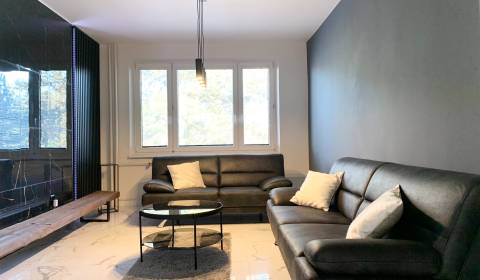 Rent Two bedroom apartment, Two bedroom apartment, Kalinčiakova, Bansk