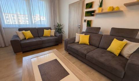 Sale Two bedroom apartment, Two bedroom apartment, Sotinská, Senica, S