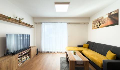 Sale One bedroom apartment, One bedroom apartment, Obchodná, Žilina, S