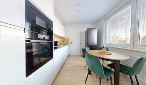 Sale Two bedroom apartment, Two bedroom apartment, Tribečská, Topoľčan
