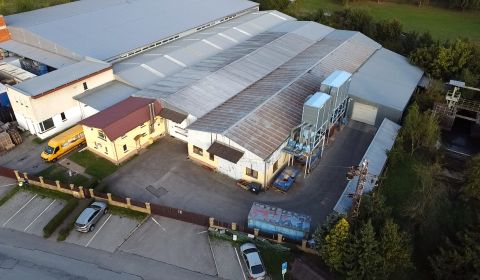 FOR SALE - Industrial complex with production hall and facilities