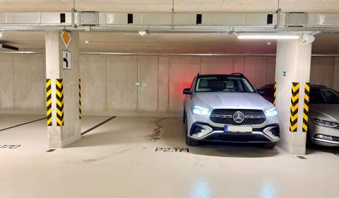 Sale Garage, Garage, Košická, Bratislava - Ružinov, Slovakia