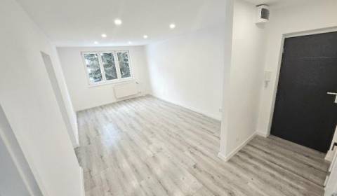 Sale Two bedroom apartment, Two bedroom apartment, Bánovce nad Bebravo