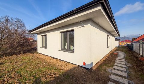 Rent Family house, Family house, Rastislavova, Nitra, Slovakia