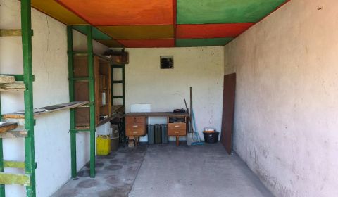Sale Garage, Garage, Prievidza, Slovakia