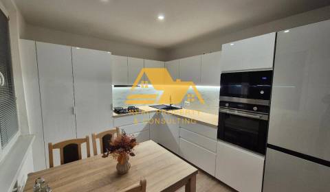 Rent Two bedroom apartment, Two bedroom apartment, Nové zámky, Nové Zá