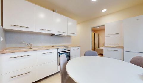 Rent Two bedroom apartment, Two bedroom apartment, Mederčská, Komárno,