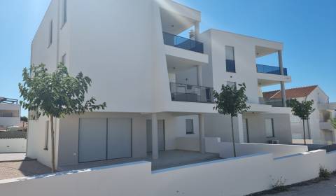 CROATIA - Modern apartments near a beautiful beach - VODICE