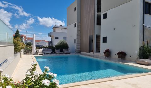 CROATIA - Luxury house with three apartments - VODICE
