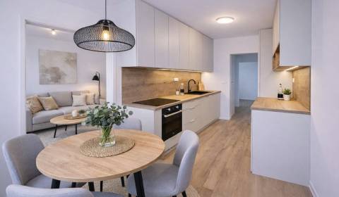 Sale Two bedroom apartment, Two bedroom apartment, Šafárikova, Trenčín