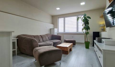 Sale Two bedroom apartment, Two bedroom apartment, Žiar nad Hronom, Sl