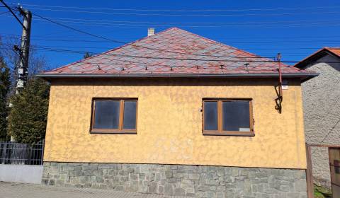 Sale Family house, Family house, Matušovičovský rad, Martin, Slovakia