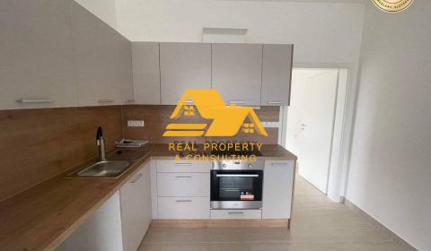 Rent Two bedroom apartment, Two bedroom apartment, Nové Zámky, Nové Zá