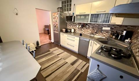 Sale Two bedroom apartment, Two bedroom apartment, Krušovská, Topoľčan