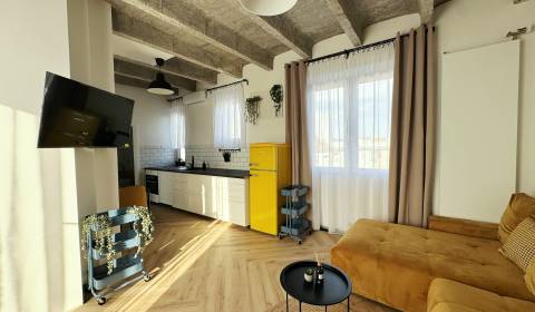 Rent Two bedroom apartment, Two bedroom apartment, Wilsonova, Bratisla